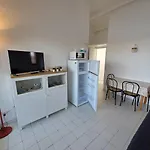 Baie Des Anges I Joli 2 Pieces Piscine Proche Richelieu Cap D'agde דירה